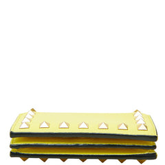 ヴァレンティノ ロックスタッズ 二つ折り財布 イエロー レザー レディース VALENTINO 【中古】