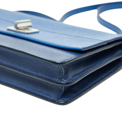 プラダ 斜め掛け ショルダーバッグ ブルー サフィアーノレザー レディース PRADA 【中古】
