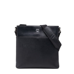 エム シー エム ロゴ金具 斜め掛け ショルダーバッグ ブラック レザー レディース MCM 【中古】