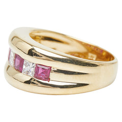 K18YG イエローゴールド ルビー 0.86ct ダイヤ0.48ct リング 指輪 レディース 11.5号 【中古】