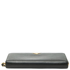 プラダ ラウンドファスナー 長財布 1ML506 ブラック サフィアーノレザー レディース PRADA 【中古】