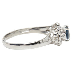 Pt900 プラチナ サファイア0.59ct ダイヤ0.02ct フラワーモチーフ リング 指輪 レディース 15号 【中古】
