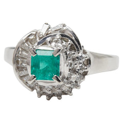 Pt900 プラチナ エメラルド0.41ct ダイヤ0.56ct リング 指輪 レディース 13号 【中古】