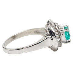 Pt900 プラチナ エメラルド0.41ct ダイヤ0.56ct リング 指輪 レディース 13号 【中古】