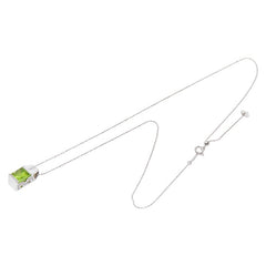 K18WG ホワイトゴールド ペリドット2.32ct ダイヤ0.145ct ペンダント ネックレス レディース 【中古】