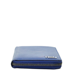 ヴェルサーチェ ラウンドファスナー 長財布 ブルー レザー レディース VERSACE 【中古】