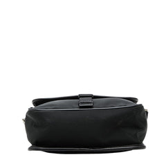 プラダ 三角ロゴプレート 斜めかけ ショルダーバッグ ブラック ナイロン レディース PRADA 【中古】