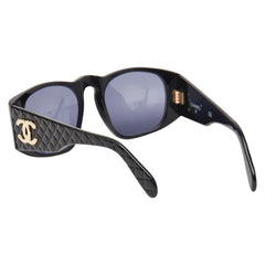 シャネル マトラッセ ココマーク アイウェア サングラス ブラック プラスチック レディース CHANEL 【中古】