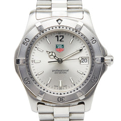 タグホイヤー プロフェッショナル 200 腕時計 WK1112-1 クオーツ シルバー文字盤 ステンレススチール メンズ TAG HEUER 【中古】