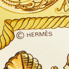 エルメス カレ90 LVDOVICVS MAGNVS 白い馬に跨ったルイ14世 スカーフ イエロー シルク レディース HERMES 【中古】