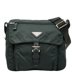 プラダ 三角ロゴプレート 斜め掛け ショルダーバッグ BT8994 グリーン ナイロン レザー メンズ PRADA 【中古】