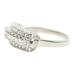 Pt900 プラチナ ダイヤ0.66ct ダイヤ0.20ct リング 指輪 レディース 13号 【中古】