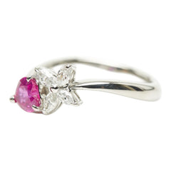 Pt900 プラチナ ルビー0.64ct ダイヤ0.24ct ハートモチーフ フラワー リング 指輪 レディース 11.5号 【中古】