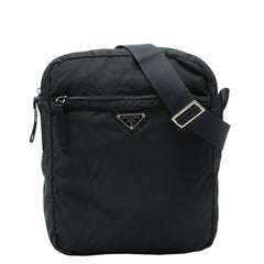 プラダ 三角ロゴプレート 斜め掛け ショルダーバッグ ブラック ナイロン レザー レディース PRADA 【中古】