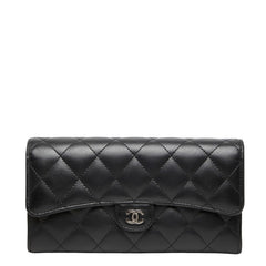 シャネル ココマーク マトラッセ 二つ折り 長財布 ブラック レザー レディース CHANEL 【中古】