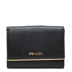 プラダ ロゴ 三つ折り財布 フラップウォレット ブラック サフィアーノレザー レディース PRADA 【中古】