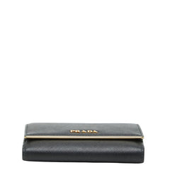 プラダ ロゴ 三つ折り財布 フラップウォレット ブラック サフィアーノレザー レディース PRADA 【中古】