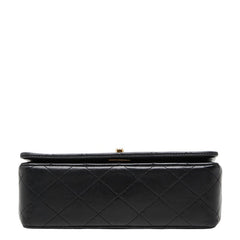 シャネル マトラッセ ココマーク 斜め掛け チェーン ショルダーバッグ ブラック ラムスキン レディース CHANEL 【中古】