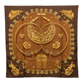 エルメス カレ90 LES CAVALIERS D'OR 黄金の騎士 スカーフ 大判 ブラウン系 マルチカラー シルク レディース HERMES 【中古】
