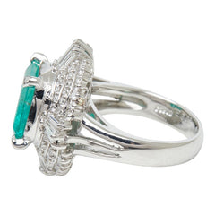 Pt900 プラチナ ダイヤモンド エメラルド エメラルド3.82ct ダイヤ1.19ct フラワーモチーフ リング 指輪 レディース 8.5号 【中古】