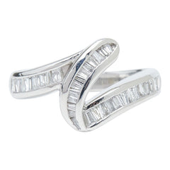 Pt900 プラチナ ダイヤモンド ダイヤ0.58ct デザインリング テーパー バケット リング 指輪 レディース 13号 【中古】