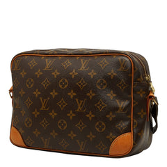 ルイ ヴィトン モノグラム ナイル 斜め掛け ショルダーバッグ M45244 ブラウン PVC レザー レディース LOUIS VUITTON 【中古】
