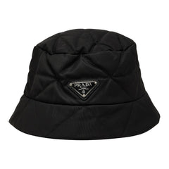 プラダ 三角ロゴプレート リナイロン バケットハット 1HC325 2DV4 ブラック ナイロン レディース PRADA 【中古】