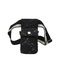 シャネル トラベルライン ボディバッグ ベルトバッグ ブラック ナイロン レディース CHANEL 【中古】