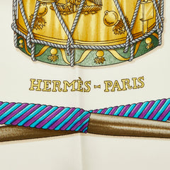 エルメス カレ90 LES TAMBOURS タンブールの太鼓 ベージュ スカーフ ベージュ系 ホワイト マルチカラー シルク レディース HERMES 【中古】