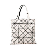 イッセイミヤケ BAO BAO ISSEY MIYAKE トートバッグ ライトピンクベージュ PVC メッシュ レディース ISSEY MIYAKE 中古