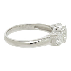 ダイヤモンド Pt850 プラチナ ダイヤ1.50ct スリーストーンリング 3連リング リング 指輪 レディース 11号 中古