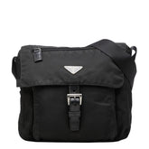 プラダ 三角ロゴプレート 斜め掛け ショルダーバッグ ブラック ナイロン レディース PRADA 中古