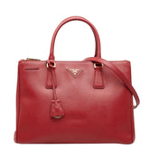 プラダ 三角ロゴプレート ハンドバッグ ショルダーバッグ 2WAY レッド ゴールド サフィアーノレザー レディース PRADA 中古