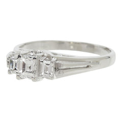ダイヤモンド Pt900 プラチナ ダイヤ0.36ct ダイヤ0.20ct デザインリング リング 指輪 レディース 14.5号 中古