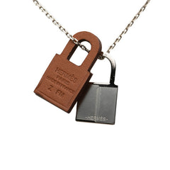 エルメス オーケリーPM カデナ モチーフ ペンダントネックレス シルバー ブラウン メタル スイフト レディース HERMES 【中古】