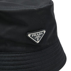 プラダ 三角ロゴプレート リナイロン RE-NYLON バケットハット サイズL 59cm 2HC137 ブラック ナイロン メンズ PRADA 【中古】