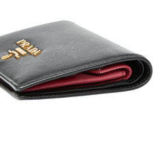 プラダ 二つ折り財布 ブラック サフィアーノレザー レディース PRADA 【中古】