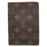 ルイ ヴィトン モノグラム クーヴェルテュール パスポール カードケース M60179 ブラウン PVC レディース LOUIS VUITTON 【中古】