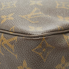 ルイ ヴィトン モノグラム トゥルース トワレット 23 セカンドバッグ クラッチバッグ M47524 ブラウン PVC レディース LOUIS VUITTON 【中古】