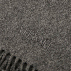 ヴェルサーチェ ロゴ刺繍 マフラー グレー カシミヤ レディース VERSACE 【中古】