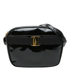 サルヴァトーレフェラガモ ヴァラ 斜め掛け ショルダーバッグ ブラック エナメル レディース Salvatore Ferragamo 【中古】