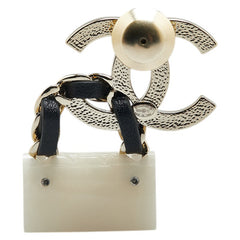 シャネル ココマーク マトラッセ バッグモチーフ ピンブローチ ゴールド クリア ブラック メッキ プラスチック レザー レディース CHANEL 【中古】