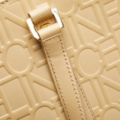 セリーヌ ロゴエンボス ハンドバッグ ベージュ レザー レディース CELINE 【中古】