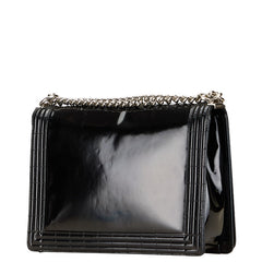 シャネル ボーイシャネル ショルダーバッグ ブラック パテントレザー レディース CHANEL 【中古】