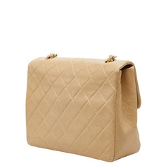 シャネル マトラッセ ココマーク チェーン ショルダーバッグ ベージュ ラムスキン レディース CHANEL 【中古】