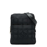 シャネル ニュートラベルライン 斜め掛け ショルダーバッグ ブラック ナイロン レザー レディース CHANEL 【中古】