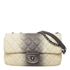 シャネル ココマーク マトラッセ チェーンショルダーバッグ ホワイト ブラック キャビアスキン レディース CHANEL 【中古】