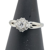 ノーブランド Pt900 プラチナ ダイヤモンド0.27ct ダイヤモンド0.22ct リング 指輪 レディース no brand 16号 【中古】