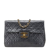 シャネル ココマーク マトラッセ30 シングルフラップ チェーンショルダーバッグ ブラック ゴールド金具 ラムスキン レディース CHANEL 【中古】