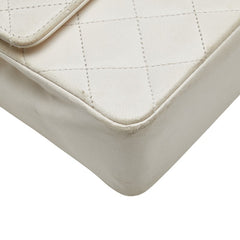 シャネル マトラッセ25 Wフラップ チェーン ショルダーバッグ ホワイト ラムスキン レディース CHANEL 【中古】